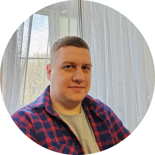 Андрей Маслов